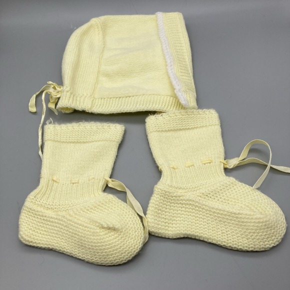 Handmade Other - Hand Crocheted Yellow Baby Booties And Bonnet 0-6months